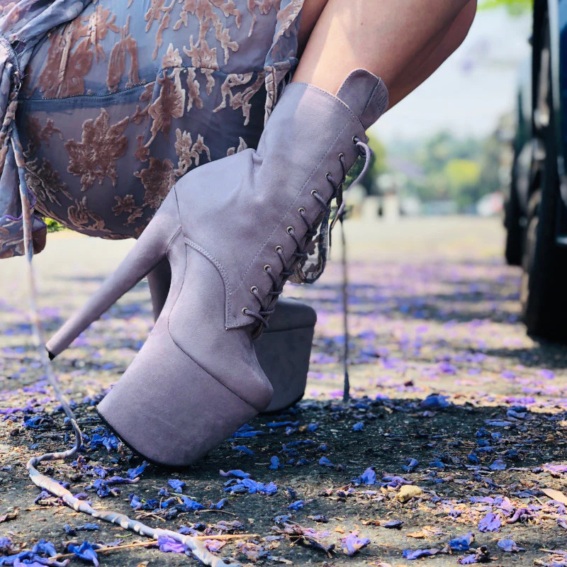 Hella Heels BabyDoll 8inch Boots - Lilac Mink  (UK2/3 ONLY) - Image 5