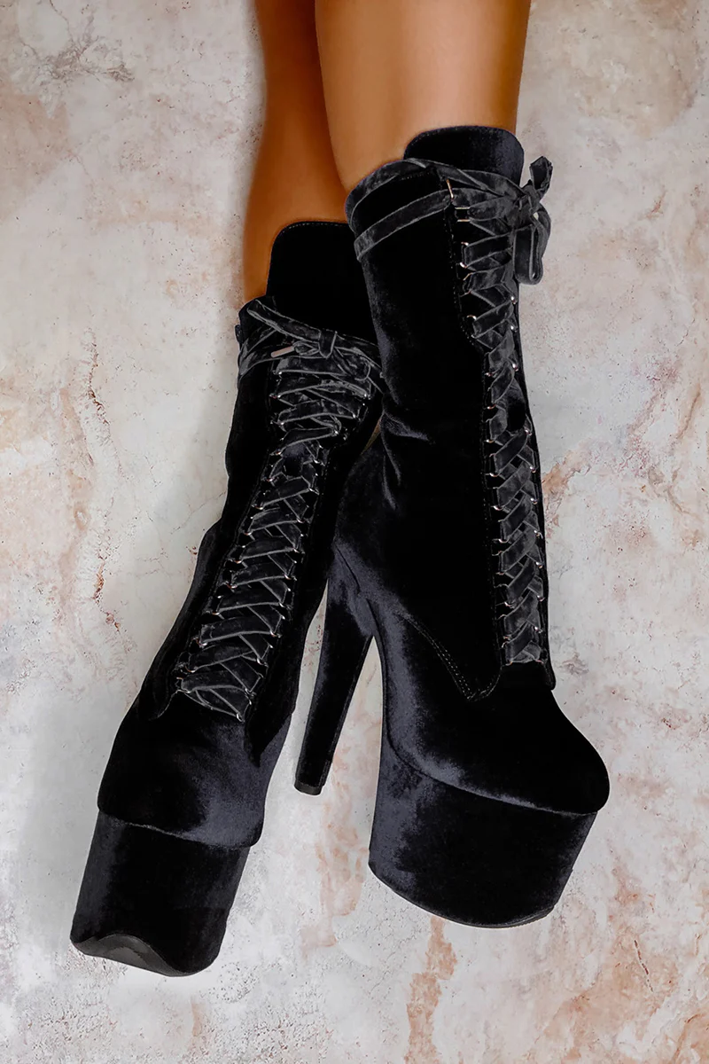 Hella Heels High BabyDoll 7inch Boots - Russian Roulette - Image 2