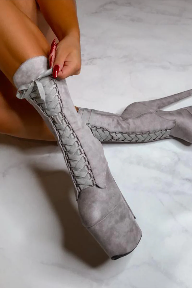 Hella Heels High BabyDoll 8inch Boots - Light Grey  (UK2/3 ONLY) - Image 2