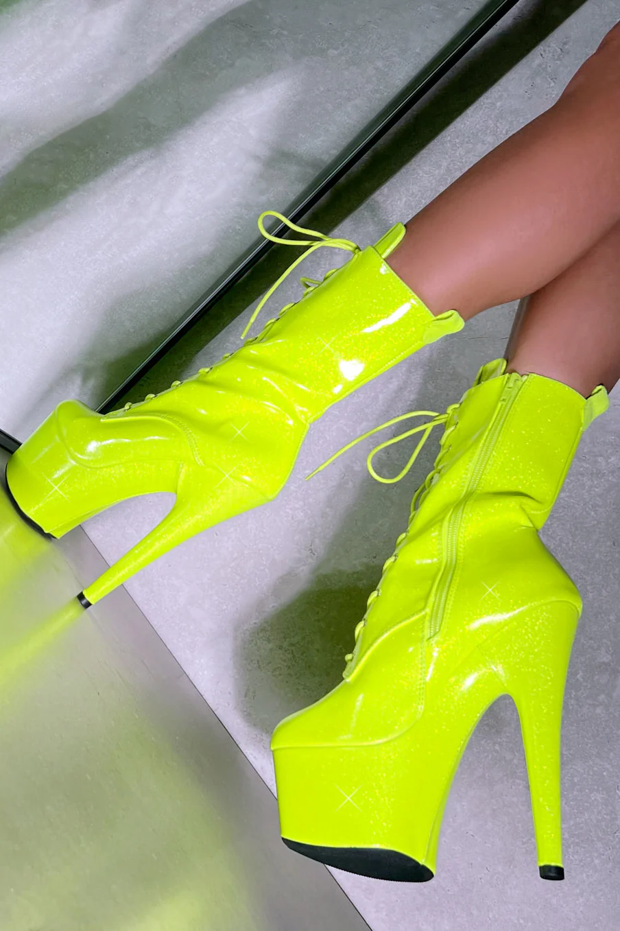 Hella Heels The Glitterati 7inch Boots - Citrus Yellow Burst - Image 2
