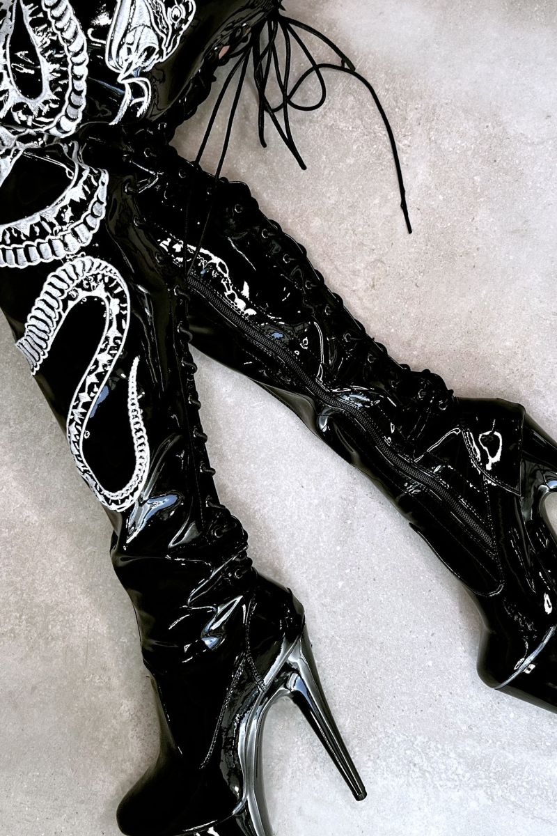 Hella Heels Viper Thigh High 7inch Boots - Black/White Snake - Image 5