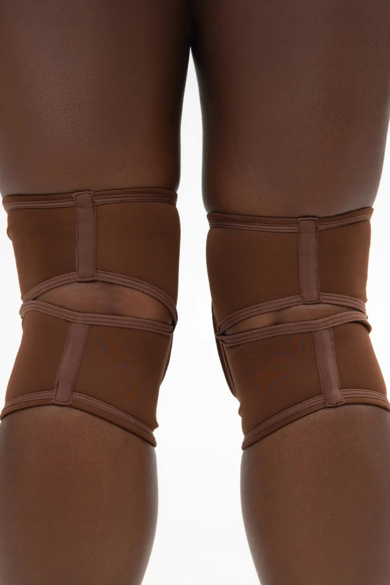 Queen Wear Classic Kneepads - Cacao - Image 2