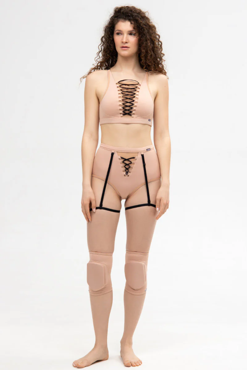 Queen Wear Classic Kneepads - Latte - Image 3