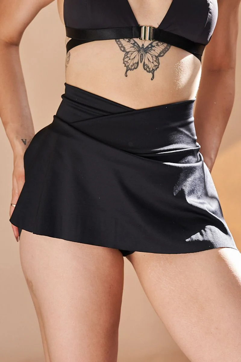 Lunalae Dakota Tennis Skort - Recycled Black - Image 5