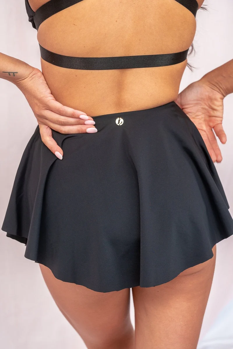 Lunalae Free Flow High Waist Shorts - Black - Image 2