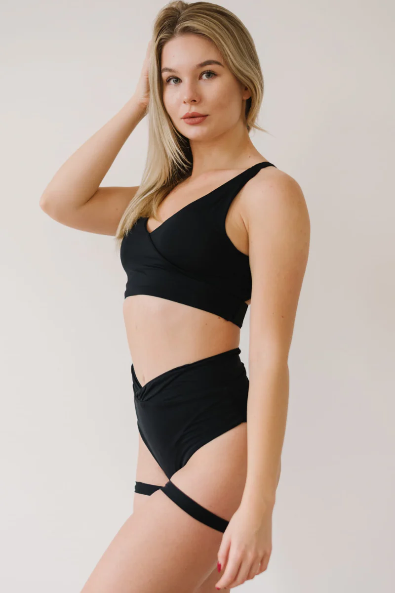 MOVS Wear Grace Top - Black - Image 3