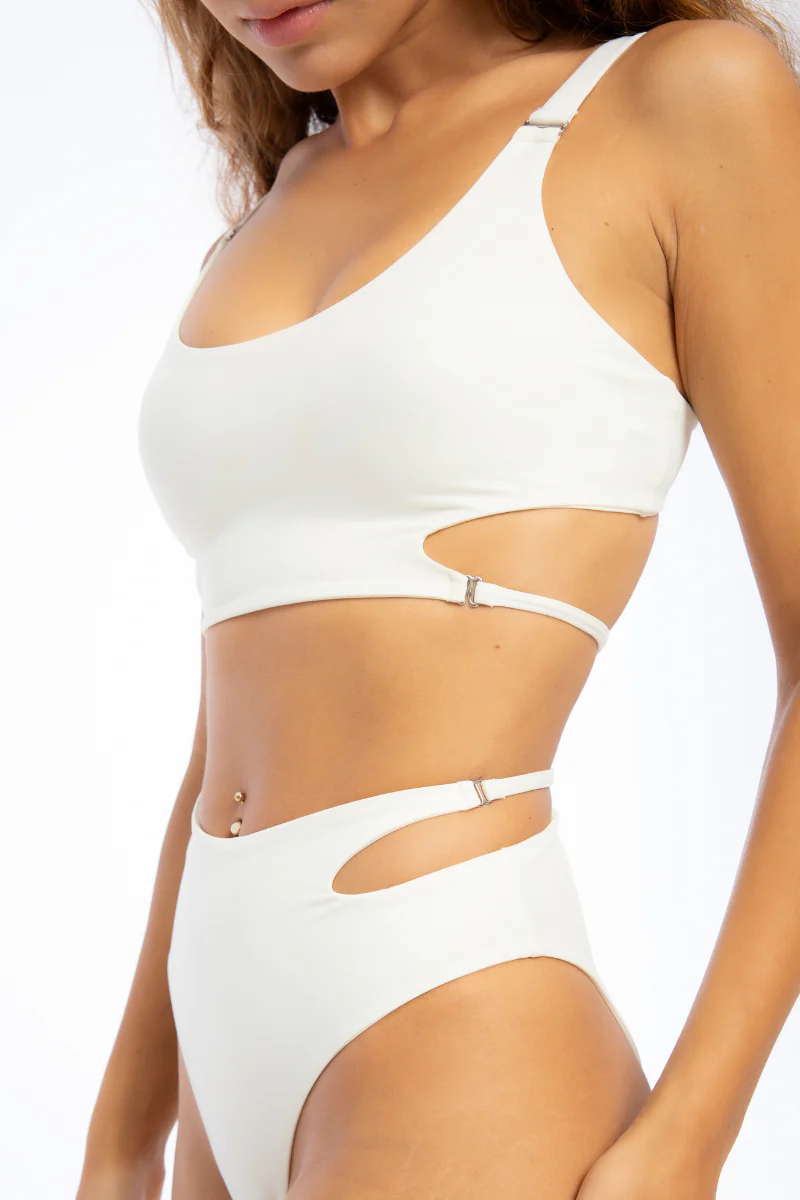 Nona Perkasa Gladiolus Top - Ivory - Image 5