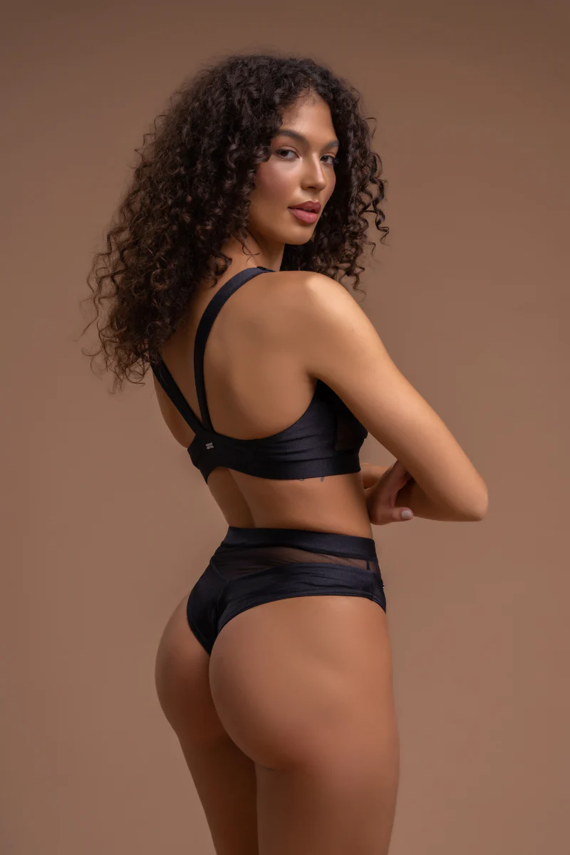 Paradise Chick Gigi Active Top - Black - Image 3