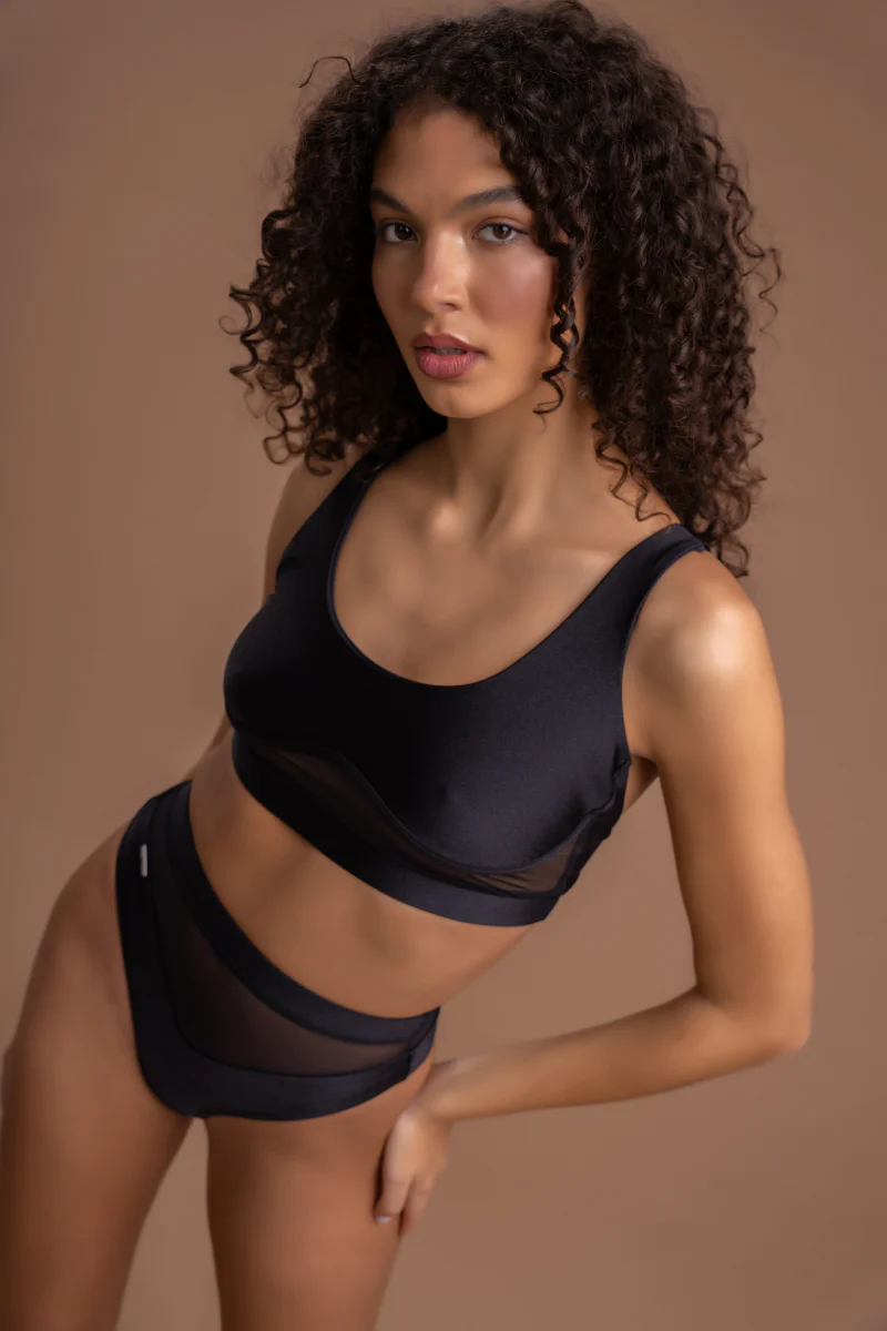 Paradise Chick Gigi Active Top - Black - Image 5