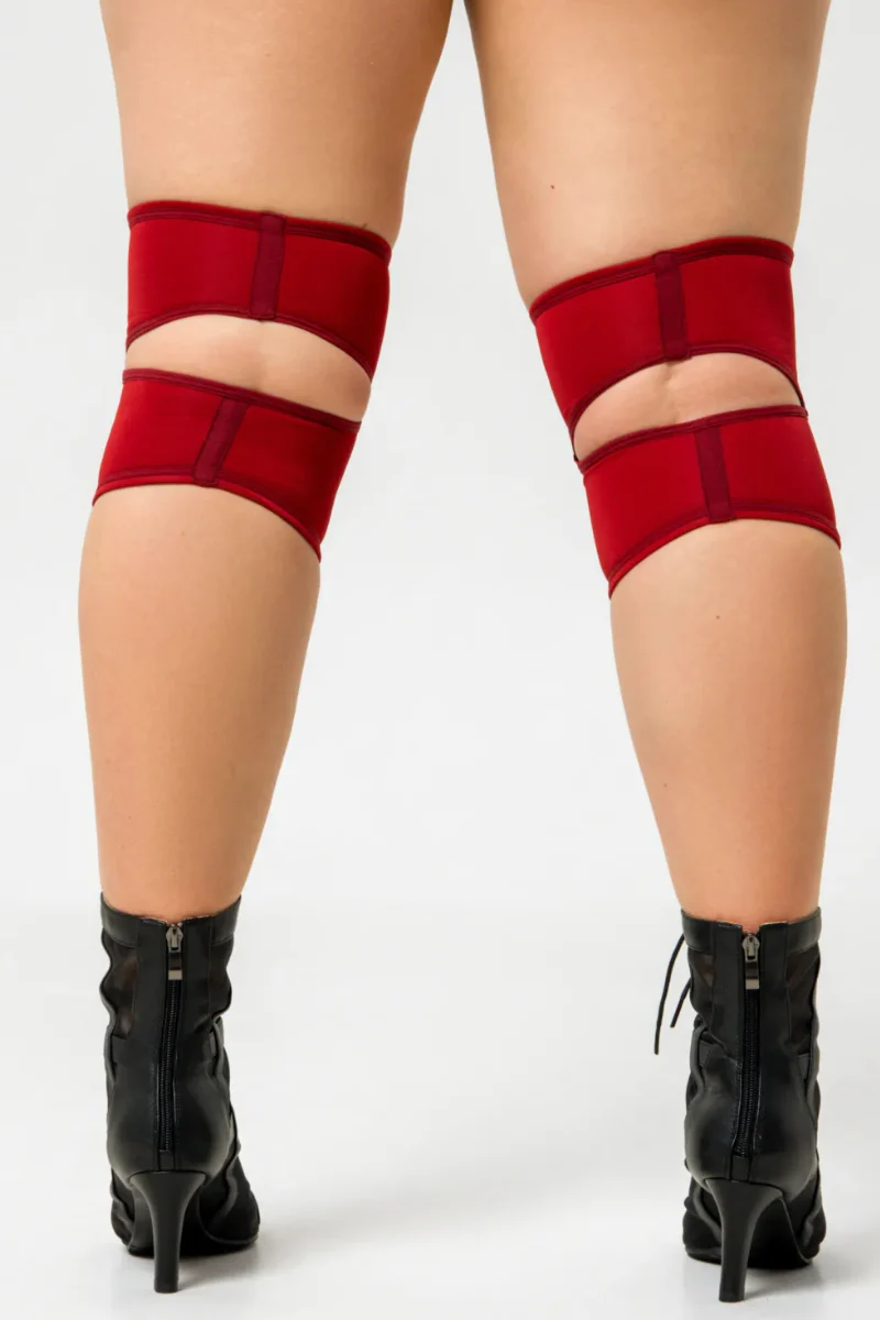 Queen Wear Classic Kneepads - Cherry - Image 2