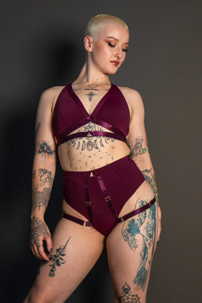 Tatiana Active Tokio Shorts - Matte Wine
